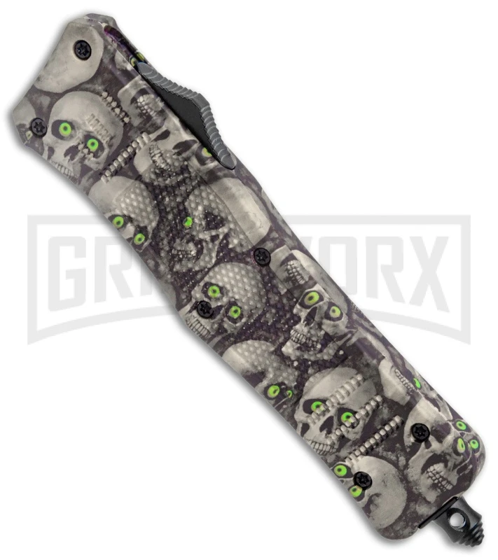 Atomic Defender Medium OTF Automatic Knife White Skull - Two Tone Recurve 4 Atomic Defender Medium OTF Automatic Knife White Skull - Two Tone Recurve - Image 2
