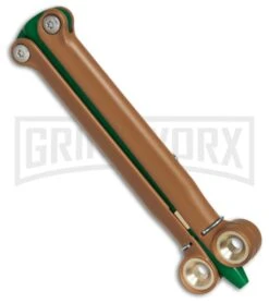 BaliYo By Spyderco Butterfly Pen Flipper Green/Brown -Kershaw Store BaliYo by Spyderco Butterfly Pen Fisher Space Pen Green Brown USA Made BHQ 71877 er spine large