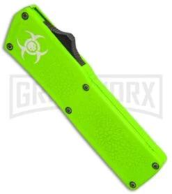 Bolt Zombie Green Biohazard D/A OTF Automatic Knife - Black Serr 7 Bolt Zombie Green Biohazard D/A OTF Automatic Knife - Black Serr -Kershaw Store Bolt Zombie Green Biohazard DA OTF Auto Black Serr GX 17283 jr spine large