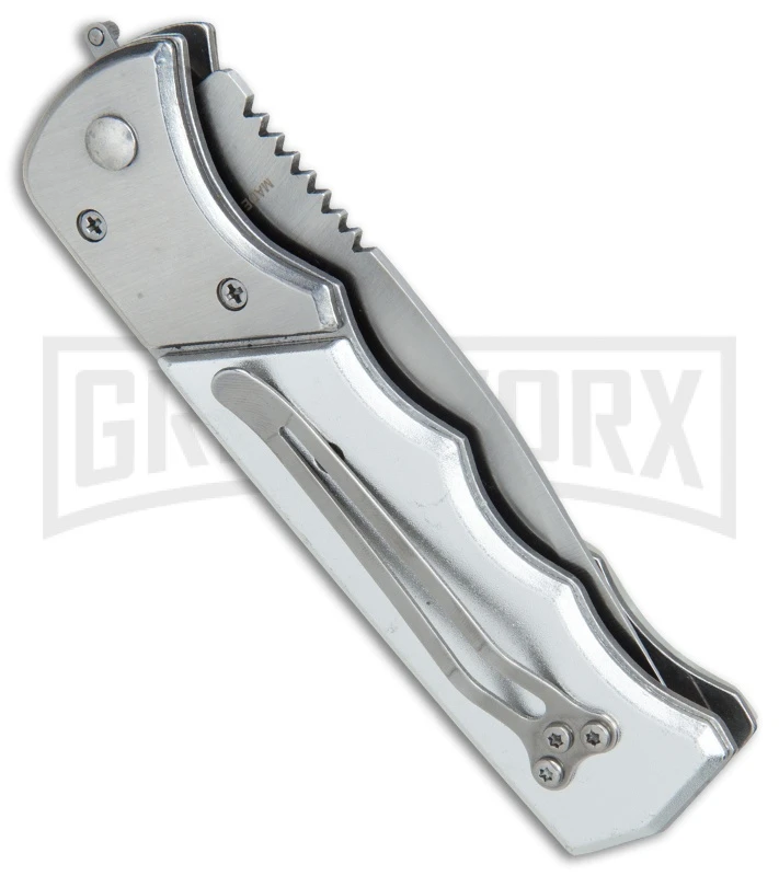 Super Knife Dingo White Acrylic Automatic Knife - Satin Serr 4 Super Knife Dingo White Acrylic Automatic Knife - Satin Serr - Image 2